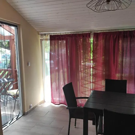 Holiday home Tavasz